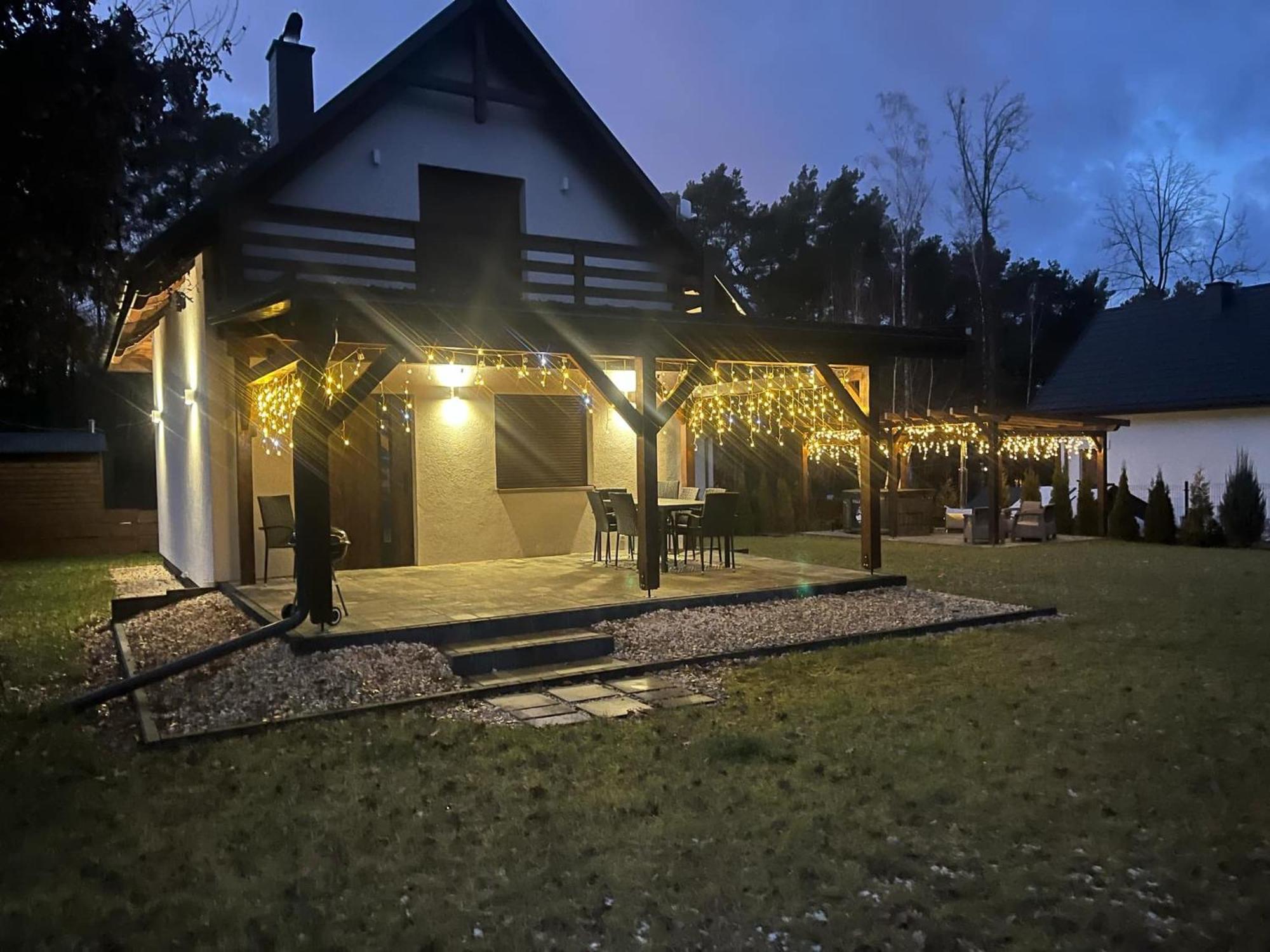 Willa Pod Debami Domek Nad Zalewem Chancza Z Balia Na Wylacznosc Rakow  Esterno foto